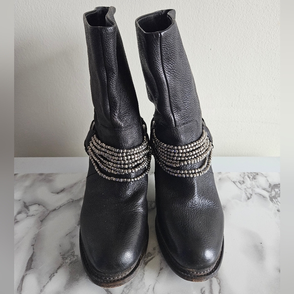 Vera Wang Leather Beaded Accents Moto Boots Size US 9.5 EU 41 - Picture 3 of 5